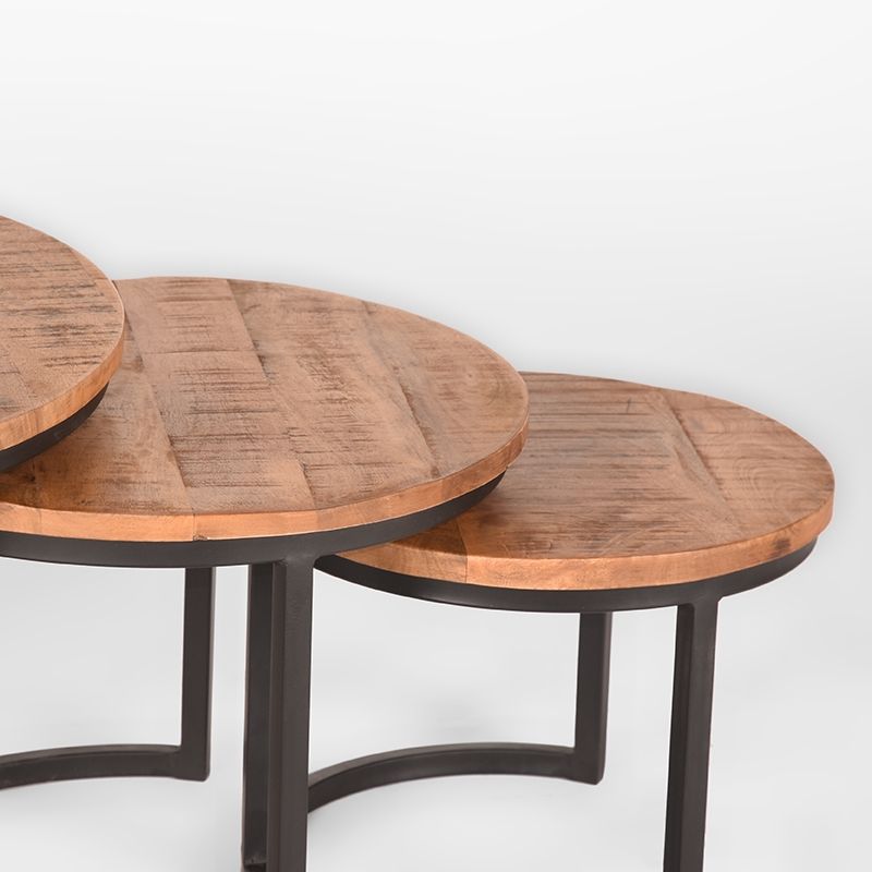 salontafel_set_triplet_rough_mangohout_zwart_metaal_70x70x44_cm_detail_2